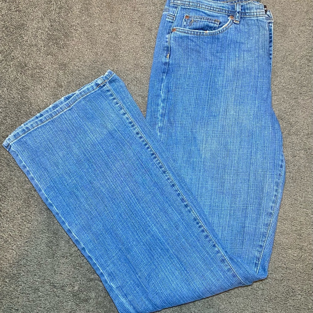 Jones Wear Women's Straight Leg Blue Jeans